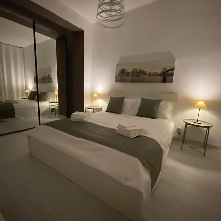 Apartament Dimora De Amicis 88 Bari Zewnętrze zdjęcie