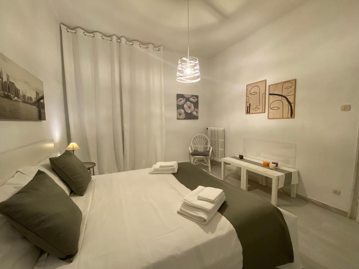 Apartament Dimora De Amicis 88 Bari Zewnętrze zdjęcie