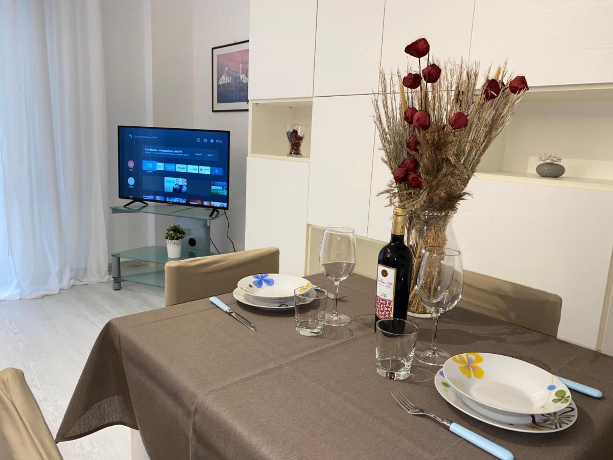 Apartament Dimora De Amicis 88 Bari Zewnętrze zdjęcie