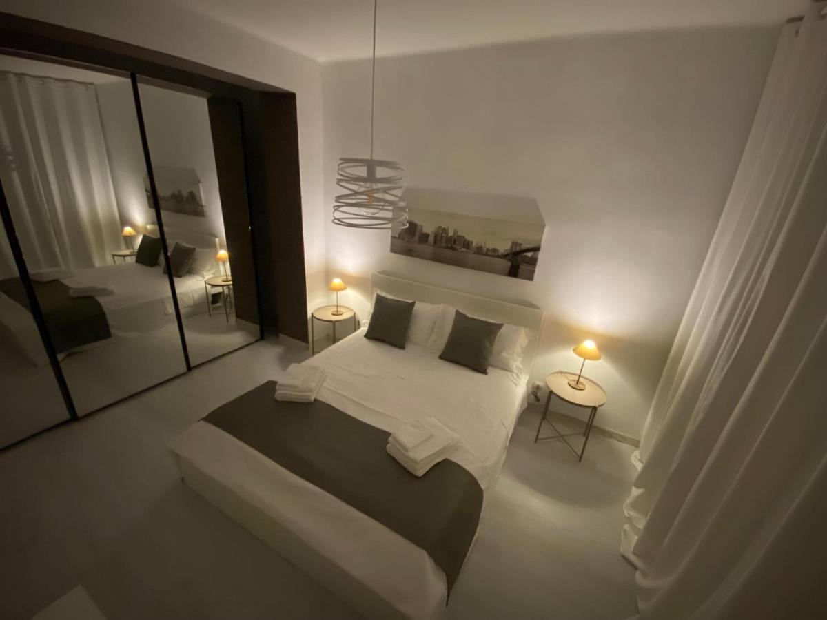 Apartament Dimora De Amicis 88 Bari Zewnętrze zdjęcie